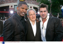 Колин Фаррелл (Colin Farrell) premiera "Miami Vice" in LA, 20.07.2006 "Rexfeatures" (112xHQ) NIu5umSa