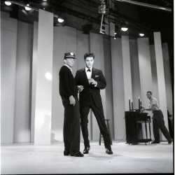 Добро пожаловать домой Элвис / Welcome Home Elvis ( Music, Talk-Show, 1960) Yn0TGRXs
