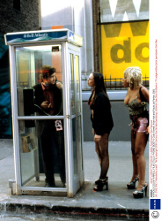 Телефонная будка / Phone Booth (Колин Фаррелл, Форест Уитакер, Кэти Холмс, 2003) DDbNHV9S