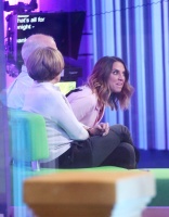 Мелани Чисхолм (Melanie Chisholm) On The One Show In London, 05.10.2016 (21xHQ) G1WxiTwH