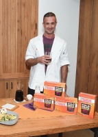 Freddie Prinze Jr - Dunkin' Donuts Cold Brew Coffee Packs Launch in New York City - 24 August 2017